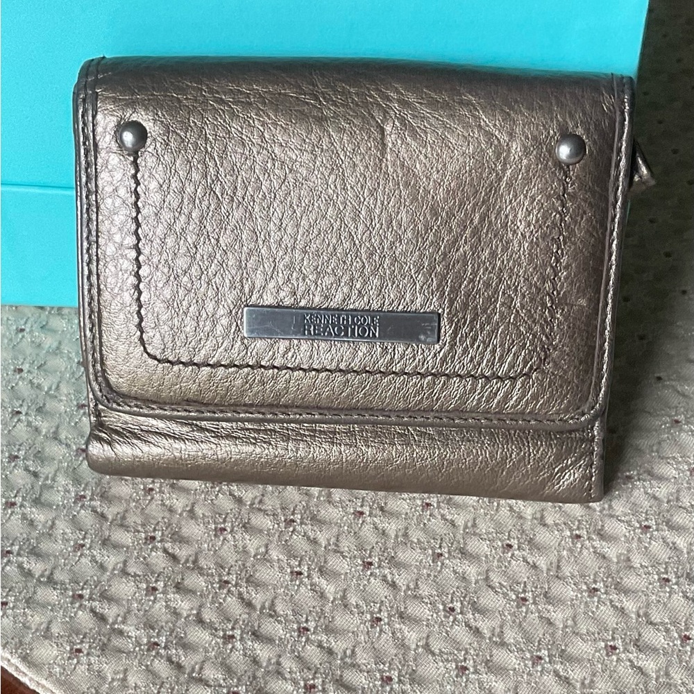 Kenneth Cole Reaction Bronze Metallic Wallet